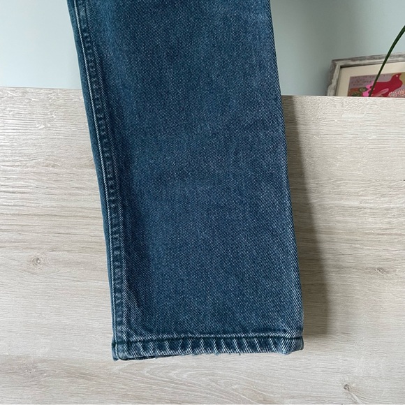 Vintage High-waisted Medium Blue Wash Straight Leg Jeans - Picture 6 of 10